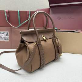 Picture of Loro Piana Handbags _SKUfw239638865fw